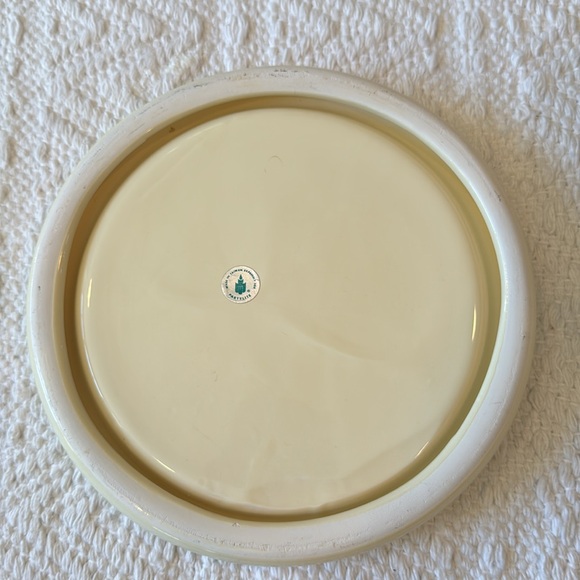 PartyLite 3-WICK 7.5" Cream Candle Holder - Picture 2 of 3
